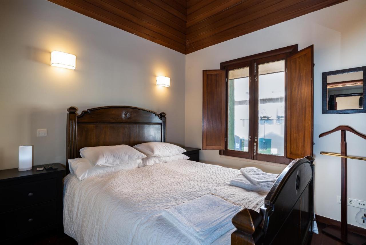 In Elite Residential Area Of Villa District de Faro